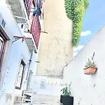 Frank's House & Happy Downtown Lisbon