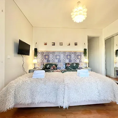 Frank's House & Happy Downtown Lisbon