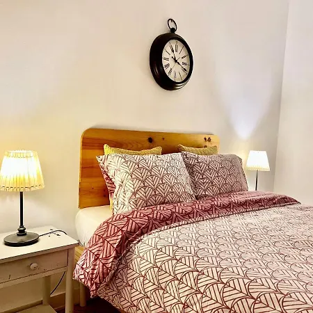 Frank's House & Happy Downtown Apartment Lisbon