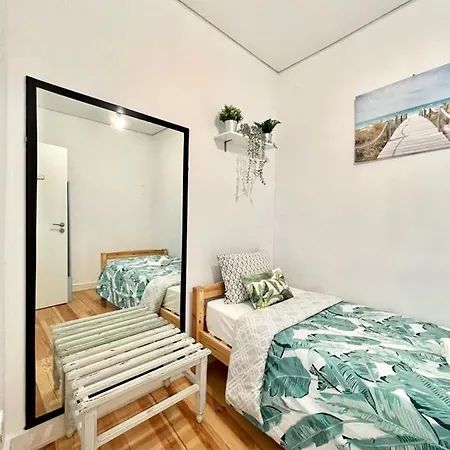 Frank's House & Happy Downtown Apartman *
