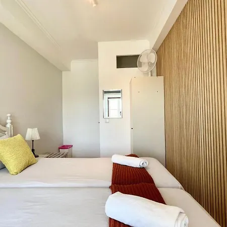 Frank's House & Happy Downtown Apartman Lisboa