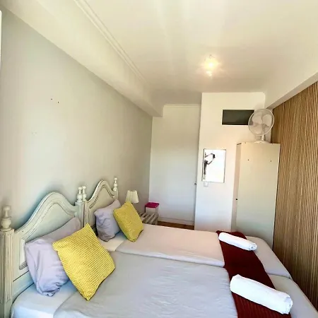 Frank's House & Happy Downtown Apartman *