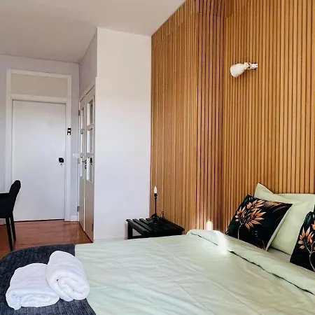 Frank's House & Happy Downtown Lejlighed