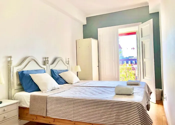 Frank's House & Happy Downtown Апартаменты