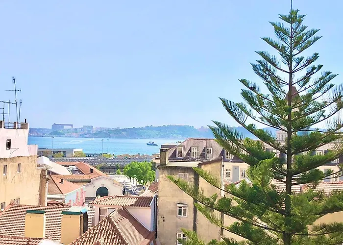 Frank's House & Happy Downtown Апартаменты Лиссабон