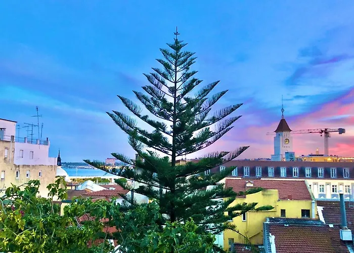 Frank's House & Happy Downtown Апартаменты *