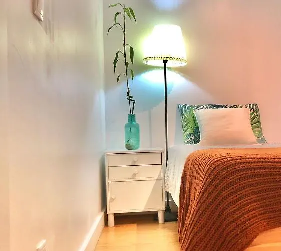 Frank's House & Happy Downtown Апартаменты *