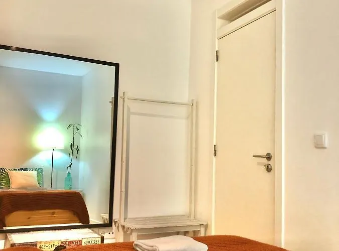 Frank's House & Happy Downtown Лиссабон