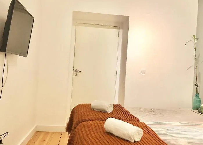 Frank's House & Happy Downtown Апартаменты