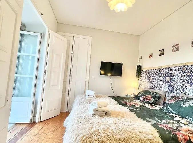 Frank's House & Happy Downtown Апартаменты Лиссабон