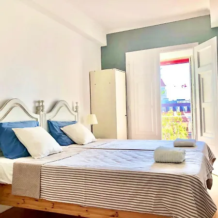 Frank's House & Happy Downtown アパート