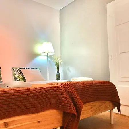 Frank's House & Happy Downtown アパート リスボン