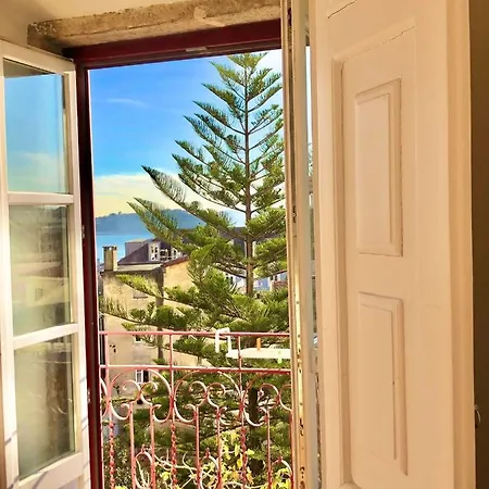 Frank's House & Happy Downtown * リスボン