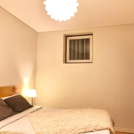 Frank's House & Happy Downtown リスボン