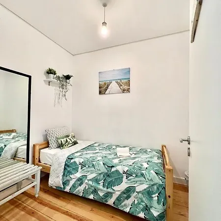 Frank's House & Happy Downtown リスボン